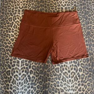 Lululemon biker short terracotta
